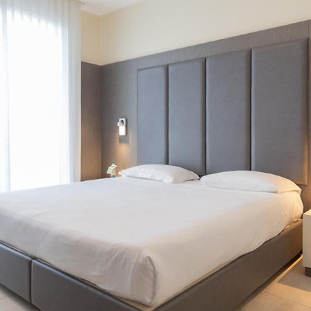 Mosella Suite Hotel Сотомарина Екстериор снимка