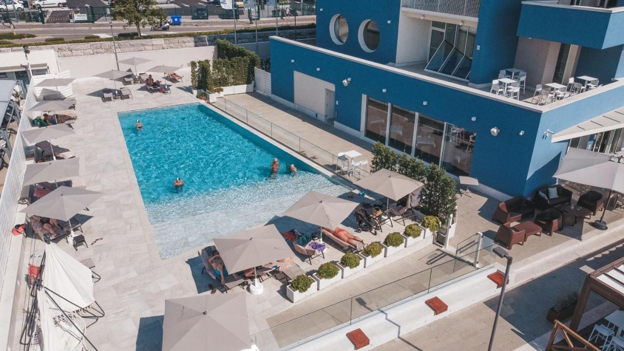 Mosella Suite Hotel Сотомарина Екстериор снимка