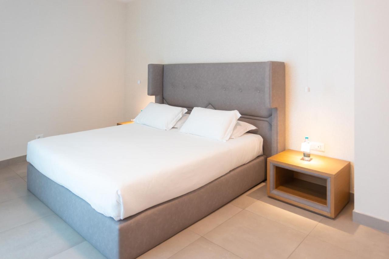 Mosella Suite Hotel Сотомарина Екстериор снимка
