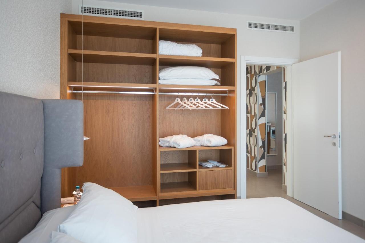 Mosella Suite Hotel Сотомарина Екстериор снимка