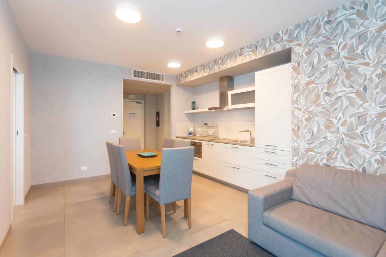 Mosella Suite Hotel Сотомарина Екстериор снимка
